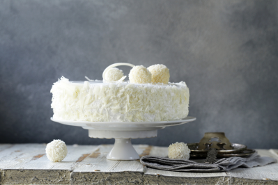 Bolo de Coco Gelado